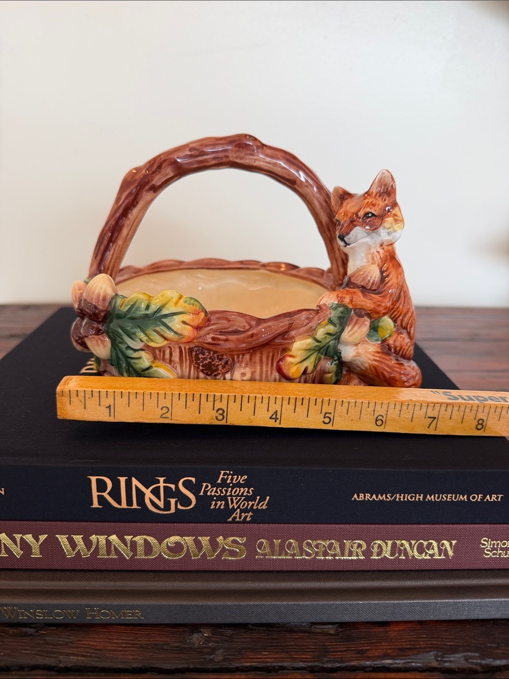 Heritage Harvest Cream and Brown Ceramic Fox Basket. - Picture 9 of 9